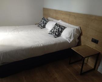 Hotel Entrerailes - Casalarreina - Habitación