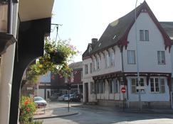 Les Capucines - Abbeville - Gebouw