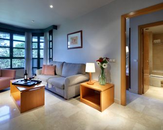 Exe Gran Hotel Almenar - Las Rozas - Soggiorno