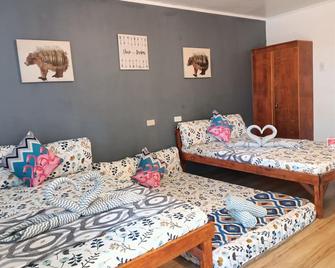 Arirang Beach Resort - San Antonio - Habitación