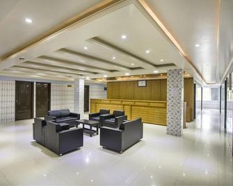 Sreemangal Inn Hotel & Restaurant - Srimangal - Lobby