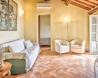 La Terrazza - Together in Tuscany - Cortona - Living room