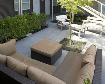 Argent Motor Lodge - המילטון - פטיו