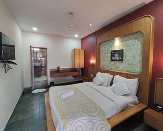 Hotel Maharaja - Mount Abu - Bedroom