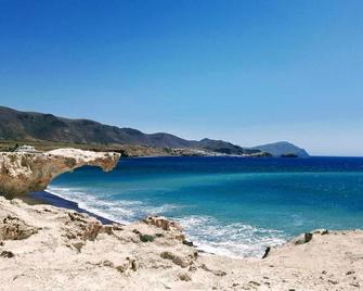 Beachfront Home in La Isleta - Almería - Beach