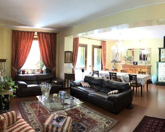 Villa Fior di Robinia - Giavera del Montello - Living room