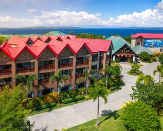 H Resort Bohol - The Coral Cliff by Sms Hospitality - Calape - Edificio