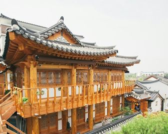 Laon Hanok Gguljam - Jeonju