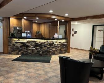 Green Gables Inn - Whitecourt - Rezeption