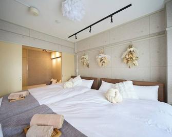 Modern room Within a 5minute walk from the station Convenient access to JR Meitetsu and subwa - Method Etoile 706 / Nagoya Aichi - Nagoya - Bedroom