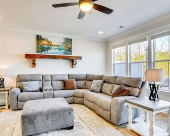 Lake Greenwood Getaway With Docks And Wa - Greenwood - Wohnzimmer