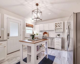 4 Mi to Dtwn: Family Home w/ Patio in Lubbock - Lubbock