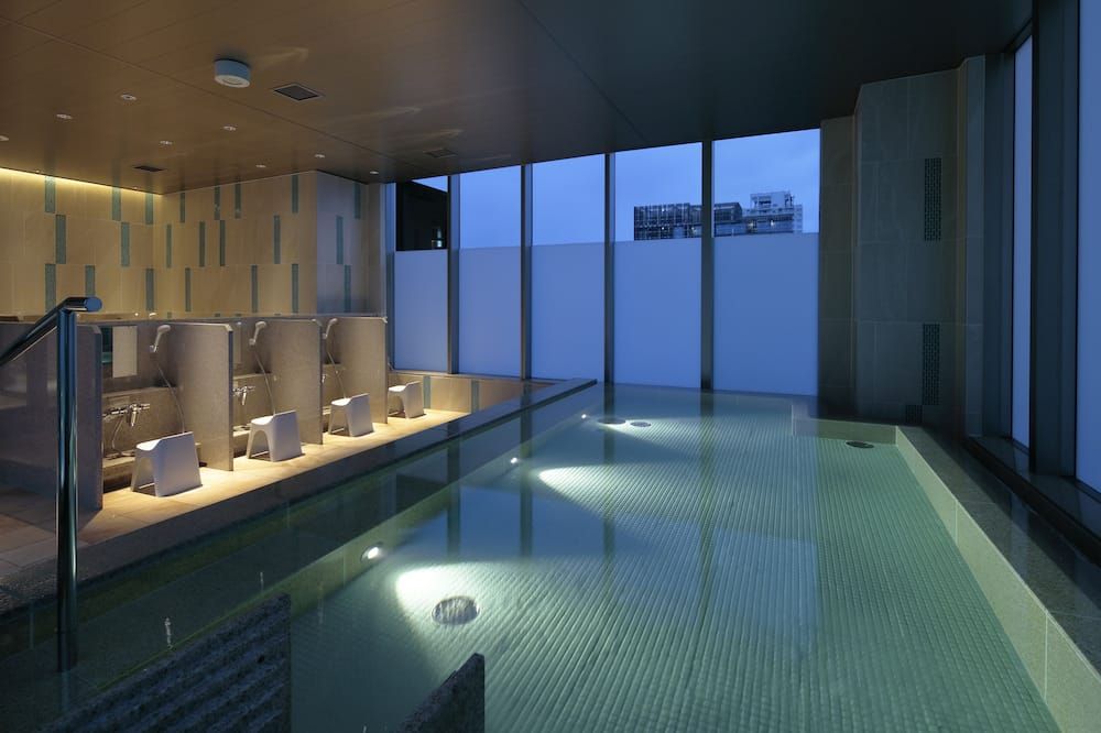 كانديو هوتلز أوساكا شينسايباشي - أوساكا - حوض السباحة