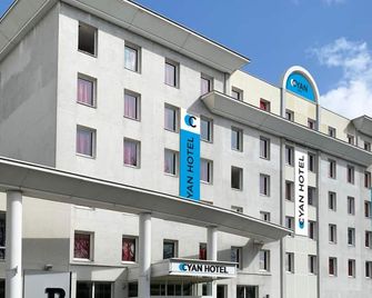 Cyan Hotel - Roissy Villepinte Parc Des Expositions - Villepinte - Edifício