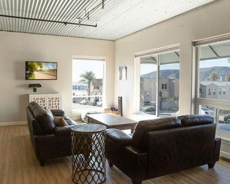 90 San Luis Street Unit B - Avila Beach - Obývací pokoj