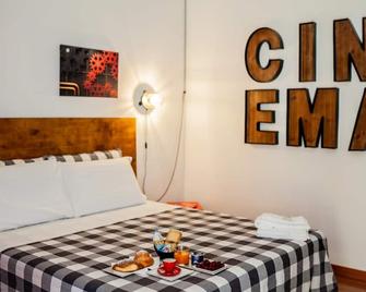 Travel Station Bedandbreakfast - Μπάρι - Κρεβατοκάμαρα