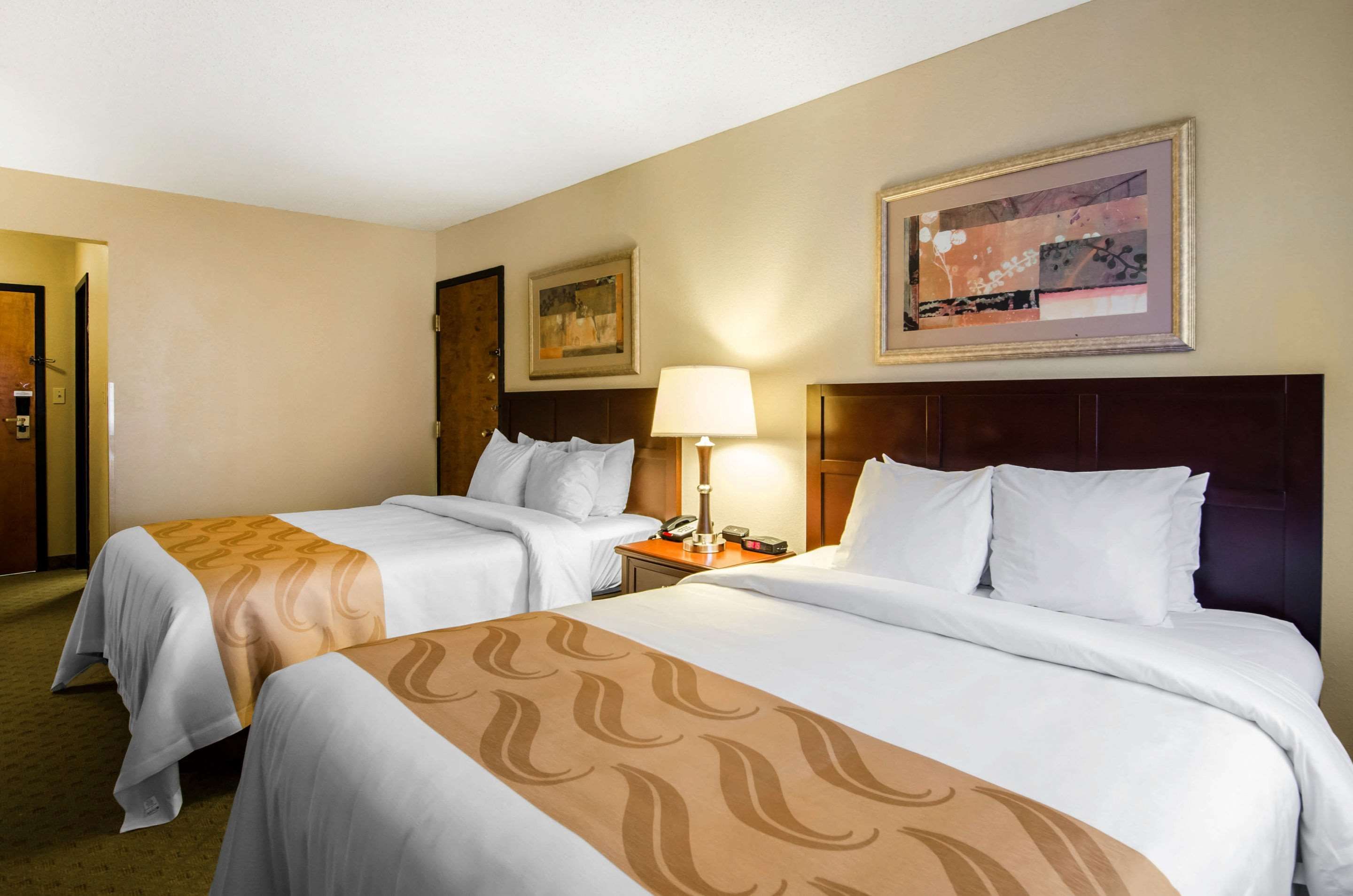 Quality Inn C 105 C 1 3 4 Summersville Hotel Deals