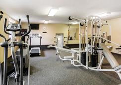 Quality Inn C 105 C 1 3 4 Summersville Hotel Deals