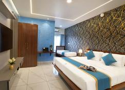 Royal Tusker Luxury Service Apartments - Mysore - Bedroom