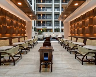 Embassy Suites by Hilton Syracuse - East Syracuse - Restaurante