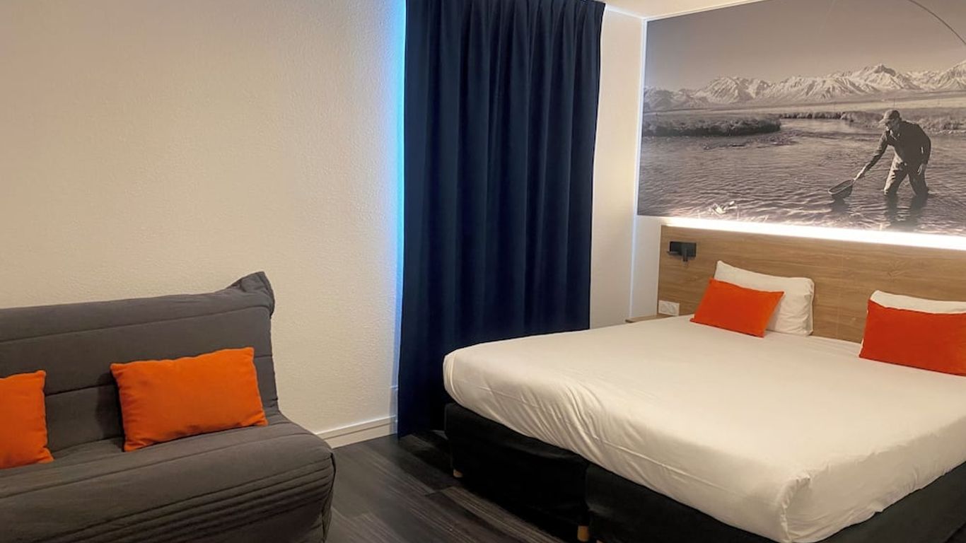 Aka Lodge Lyon Eurexpo Arena Stadium