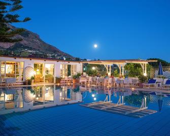 Hotel Villa Melodie - Adults Only - Forio - Pool