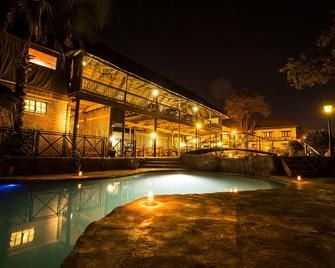 Maun Lodge - Maun - Uima-allas