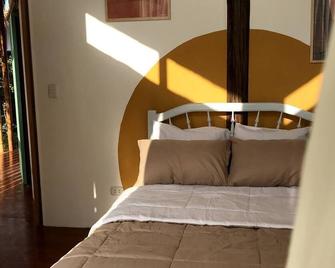 Beautiful bamboo cabin 7 minutes from the beach of Máncora - Máncora - Bedroom