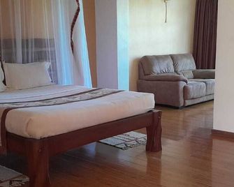 Esikar Gardens Hotel - Narok - Habitación