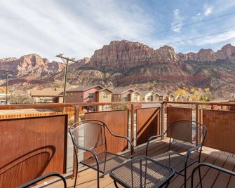Townhome 6 in Springdale, at Zion National Park - Springdale - Balcón