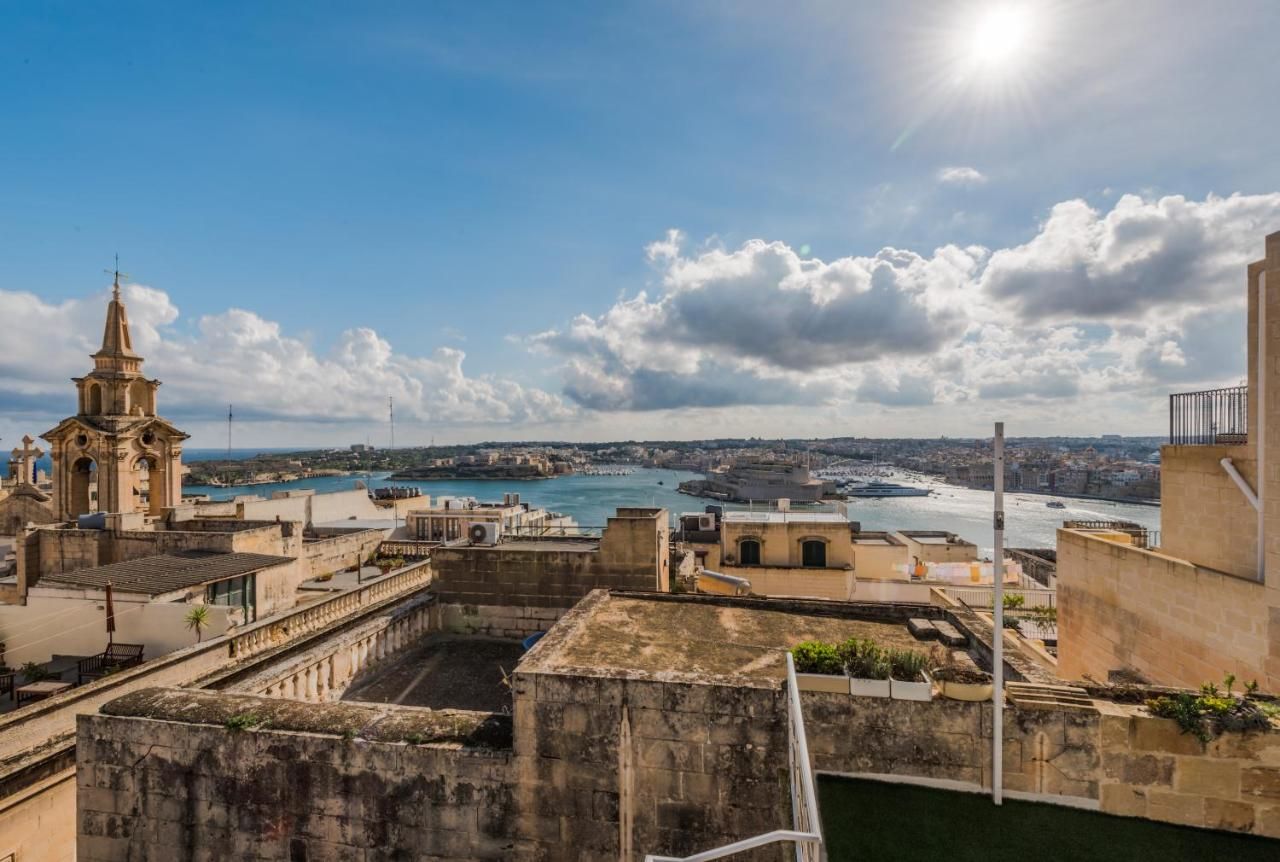 Outdoors view view of Valletta Lucente