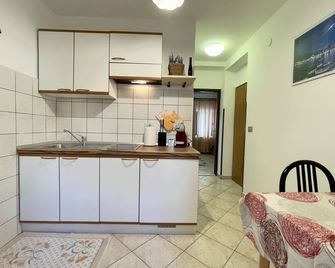 Rooms and Apartments Villa Town Gate Hvar - Hvar - Cocina