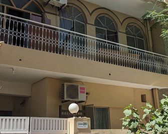 Luxury Guest House - Islamabad