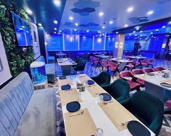 Hotel dwarka palace - Darbhanga - Restaurant