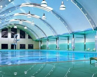 Beijing Friendship Hotel Jing Bin Building - Pekín - Piscina