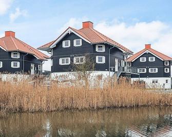 4 star holiday home in Bogense-By Traum - Bogense - Edificio