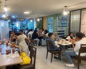 Orkid Hills Hotel - Kuala Lumpur - Restaurant