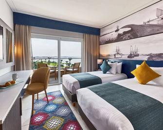 Mercure Ismailia Forsan Island Hotel - Ismailiyah - Bedroom
