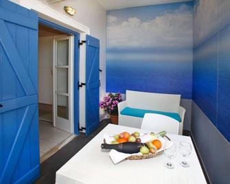 Studios Vasilis - Nea Kydonia - Balcón