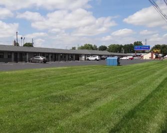 Budget Inn Columbus - Lockbourne