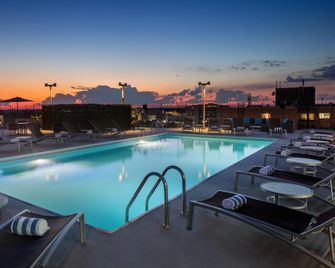 The Bethesdan Hotel, Tapestry Collection by Hilton - Bethesda - Pool