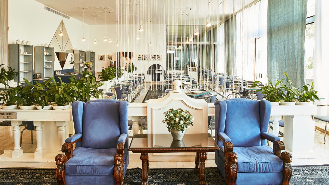 圖爾努塞維林洲陸酒店 - 德羅貝塔 — 塞維林堡