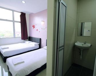 Max Inn Hotel - Batu Pahat - Slaapkamer