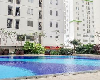 Connect To Pool 2br Apartment At Bassura - Yakarta