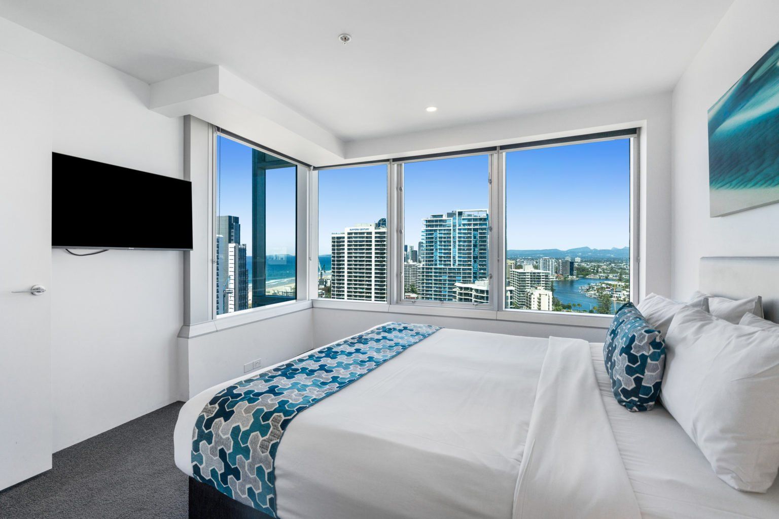 Q1 Resort & Spa - Official