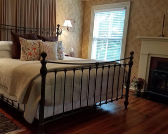 Hummingbird Inn - Goshen