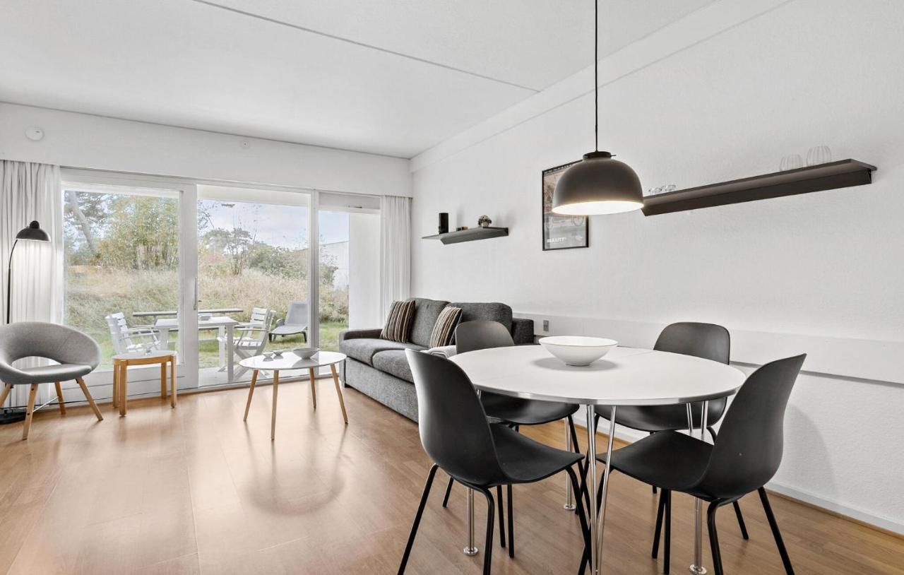 Nice Apartment In Dueodde – Nexø