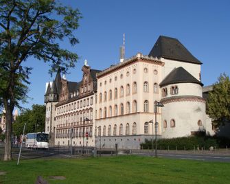 United Hostel Frankfurt City Center - Fráncfort - Edificio