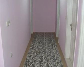 Balci Apartment - Eceabat - Hallway