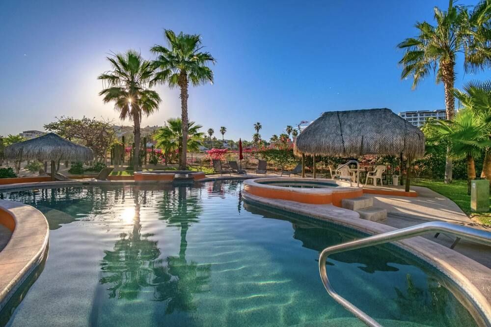 Club La Costa - Across From The Beach! - San José del Cabo - Piscina